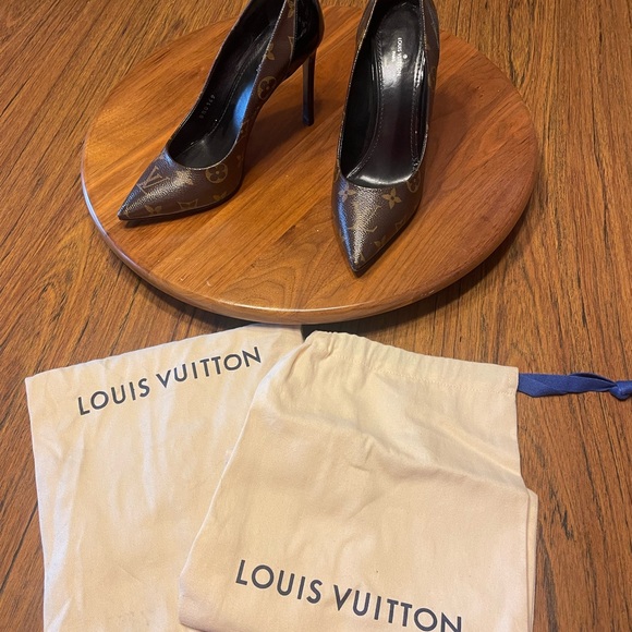 Authentic Louis Vuitton - Picture 7 of 7